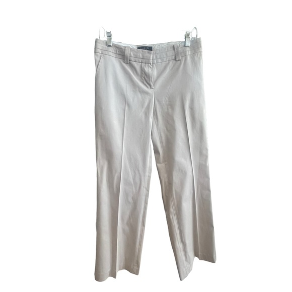 NWT. Talbots. Sz 4P Khakis. Stretchy. Excellent condition. - Picture 4 of 16